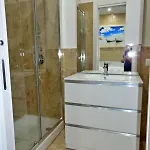 Roma 招待所